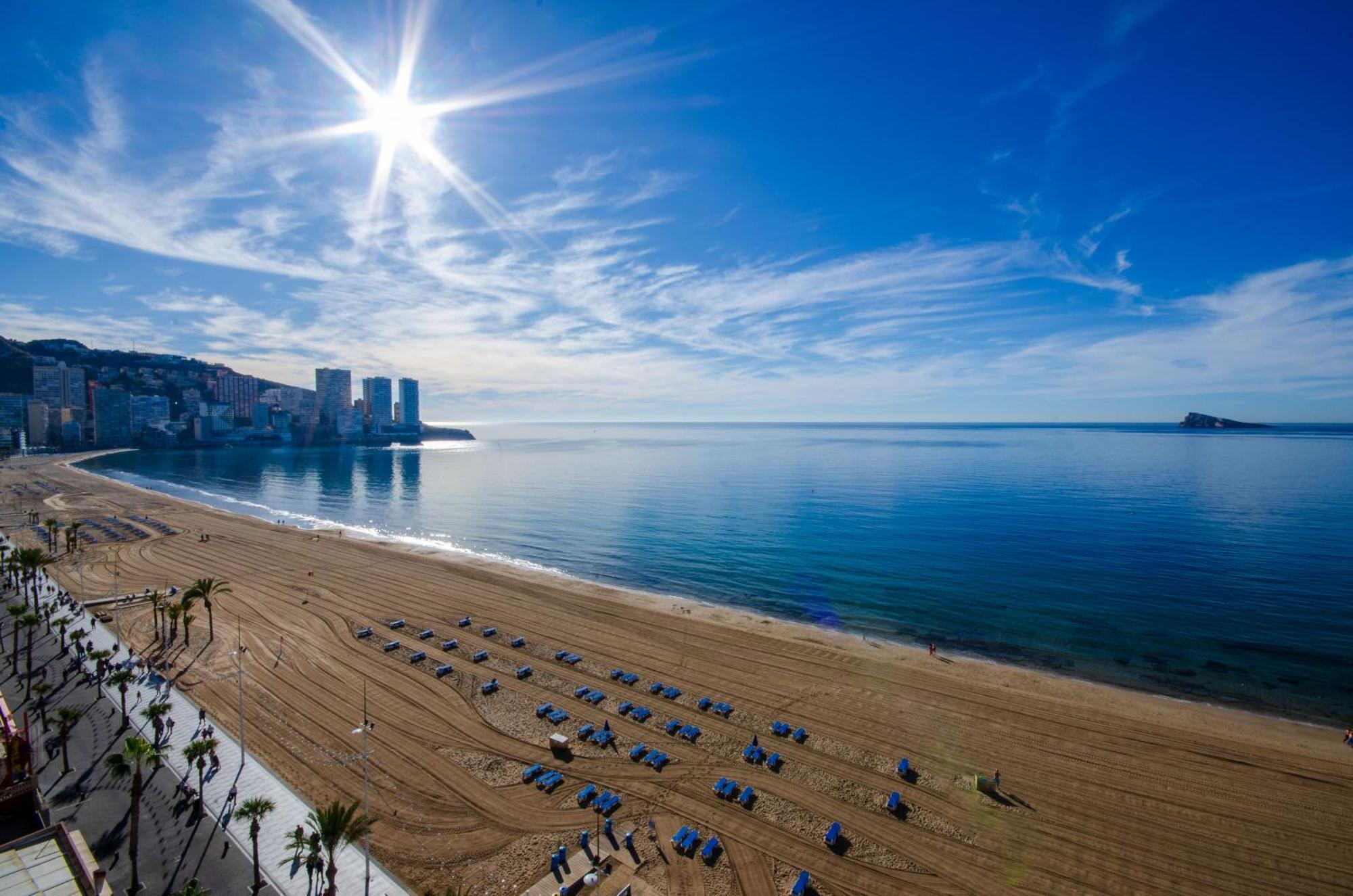 Gemelos 10 Levante Beach Бенидорм Екстериор снимка