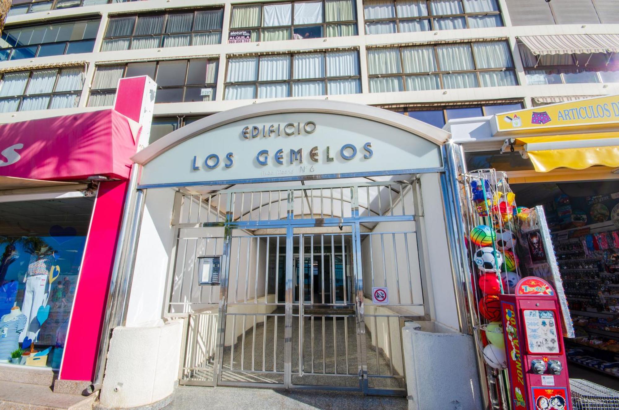 Gemelos 10 Levante Beach Бенидорм Екстериор снимка